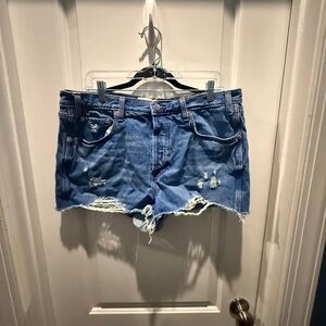 Universal Thread Light Blue High Rise Jean Shorts